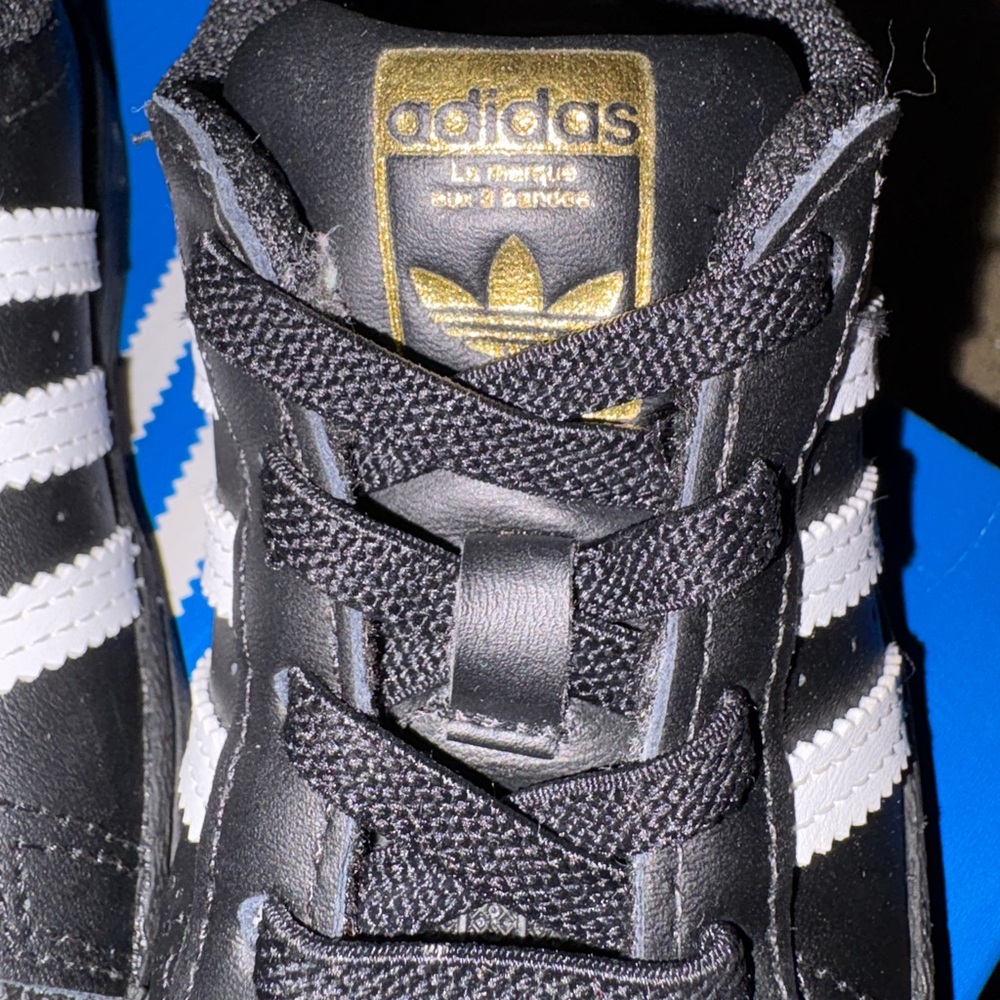 Kids Shell toe Adidas - Picture 2 of 4